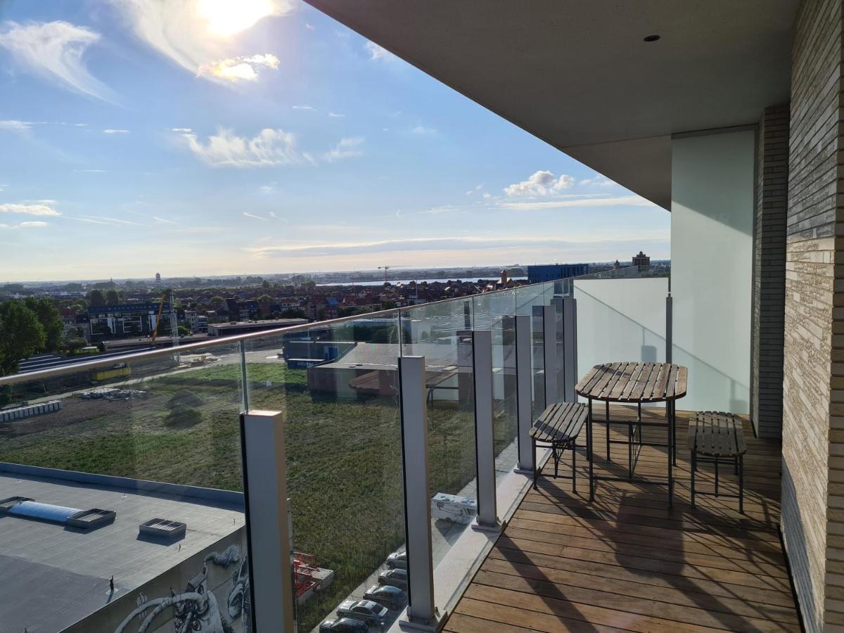 Central Park Tower Sea View Residence With Pool And Gym Oostende Dış mekan fotoğraf